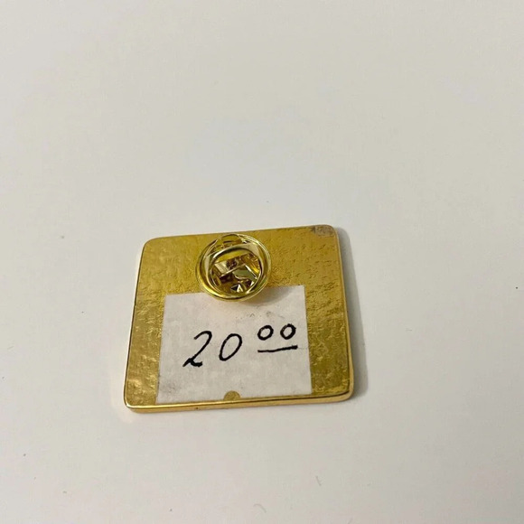 2000 TTC Toronto Canada Transportation Bus Roaded Hat Pin - Picture 3 of 8